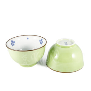 10-243: Teecup Seiji Ume, ø = 9 cm; H = 4,5 cm