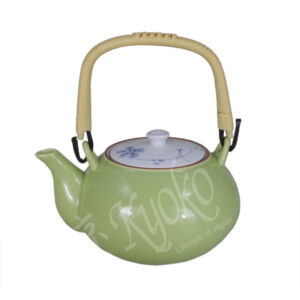 10-549 : Teepot Shunju, grün, 600 ml