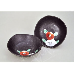 21-244 : 5 kl. Schüsseln Wabi Tsubaki, ø=13; H=3,8 cm