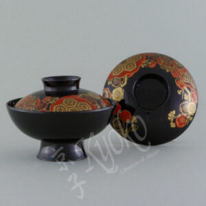 23-171 : Suppenschale Ume m. Deckel, schwarz, ø = 13 cm;  H = 10,5 cm